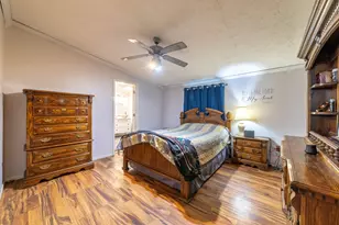 11327 N 550 E, Demotte, IN 46310 - Photo 17