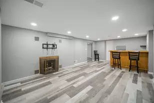 8342 Howard Ave, Munster, IN 46321 - Photo 21