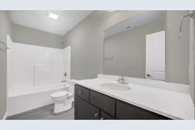 211 E Fulton Street, Michigan City, IN 46360 - Photo 29