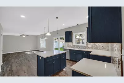 211 E Fulton Street, Michigan City, IN 46360 - Photo 11