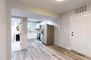 1379 Roosevelt Pl, Gary, IN 46404 - Photo 11