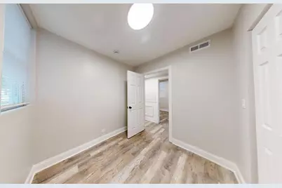 1379 Roosevelt Place, Gary, IN 46404 - Photo 7