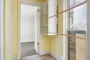 557 W Chicago St, Valparaiso, IN 46385 - Photo 19