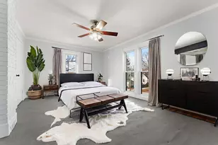 557 W Chicago St, Valparaiso, IN 46385 - Photo 15