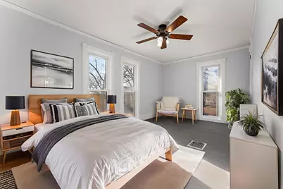 557 W Chicago Street, Valparaiso, IN 46385 - Photo 17