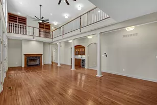836 Killarney Dr, Dyer, IN 46311 - Photo 7