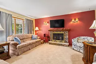 602 Forsythia St SE, Demotte, IN 46310 - Photo 5