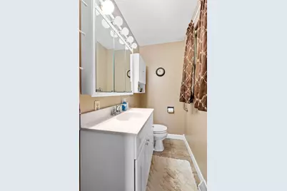 602 Forsythia Street SE, Demotte, IN 46310 - Photo 11