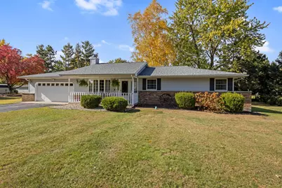 602 Forsythia Street SE, Demotte, IN 46310 - Photo 1