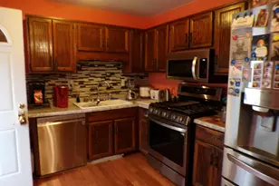 1643 N Indiana Pl, Griffith, IN 46319 - Photo 15