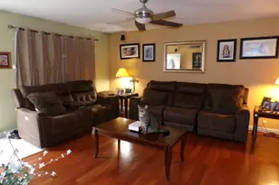 1643 N Indiana Pl, Griffith, IN 46319 - Photo 11