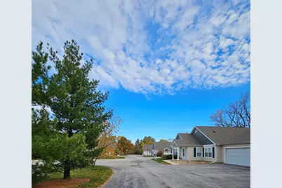 7961 Harrison Place, Merrillville, IN 46410 - Photo 5