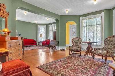 623 W Milroy Avenue, Rensselaer, IN 47978 - Photo 9