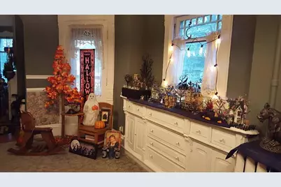 623 W Milroy Avenue, Rensselaer, IN 47978 - Photo 13