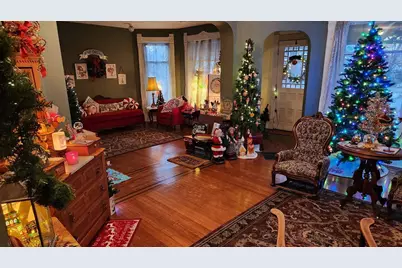 623 W Milroy Avenue, Rensselaer, IN 47978 - Photo 7