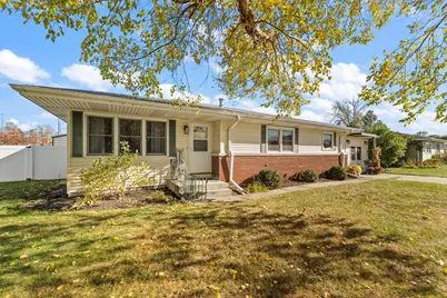 513 Almond Street SW, Demotte, IN 46310 - Photo 3