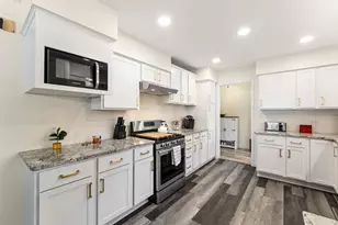 513 Almond St SW, Demotte, IN 46310 - Photo 13