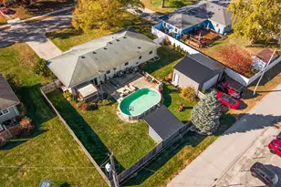 513 Almond St SW, Demotte, IN 46310 - Photo 5