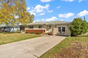 513 Almond St SW, Demotte, IN 46310 - Photo 39