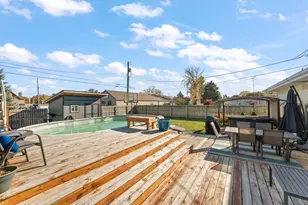 513 Almond St SW, Demotte, IN 46310 - Photo 35