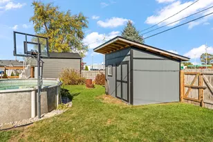 513 Almond St SW, Demotte, IN 46310 - Photo 31