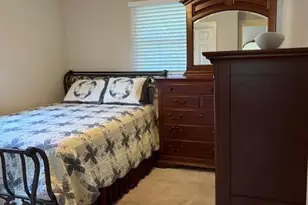 7625 Marshall Pl, Merrillville, IN 46410 - Photo 11