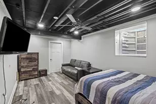 802 Hayfield Dr, Crown Point, IN 46307 - Photo 21