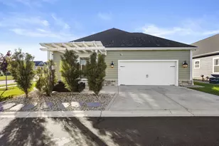 802 Hayfield Dr, Crown Point, IN 46307 - Photo 3