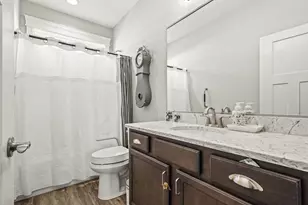 802 Hayfield Dr, Crown Point, IN 46307 - Photo 15