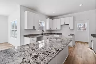 10473 California St, Crown Point, IN 46307 - Photo 13