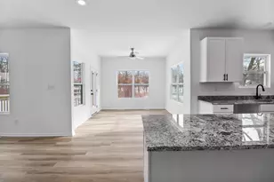 10473 California St, Crown Point, IN 46307 - Photo 7