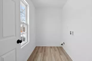 10473 California St, Crown Point, IN 46307 - Photo 15