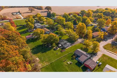 411 Nantucket Road, Valparaiso, IN 46385 - Photo 31