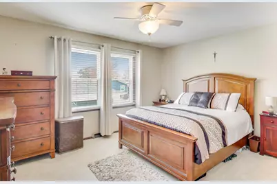 1707 Valley Court, Schererville, IN 46375 - Photo 11