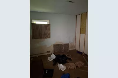 4234 E 12th Place, Gary, IN 46403 - Photo 5