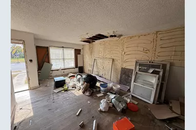 4234 E 12th Place, Gary, IN 46403 - Photo 3