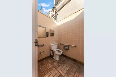 2060 81st Avenue, Merrillville, IN 46410 - Photo 17