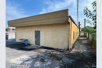 5528 E Melton Road, Gary, IN 46403 - Photo 3