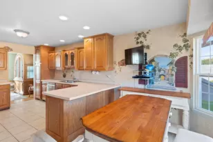 183 Cimarron Dr, Valparaiso, IN 46385 - Photo 9