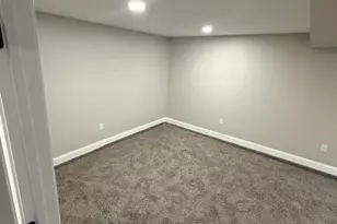 1528 Hanley St, Gary, IN 46406 - Photo 19