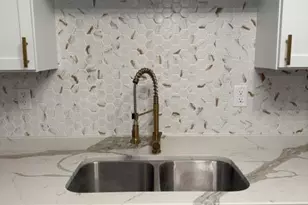 1528 Hanley St, Gary, IN 46406 - Photo 13