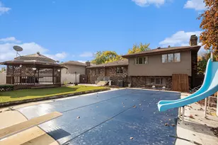 7905 Frederick Ave, Munster, IN 46321 - Photo 3