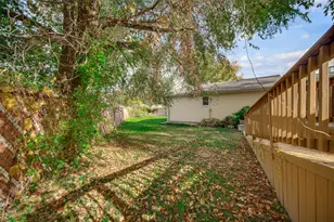 7044 Sherwood Ave, Portage, IN 46368 - Photo 23