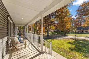 375 Reif Dr, Hebron, IN 46341 - Photo 7