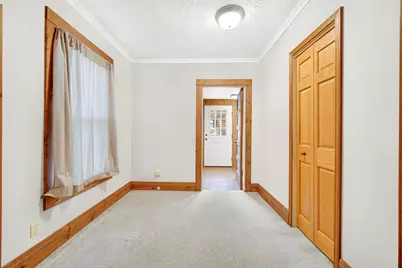 129 Kingsbury Avenue, La Porte, IN 46350 - Photo 13