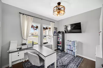 1785 Stellar Street, Hobart, IN 46342 - Photo 9