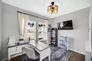 1785 Stellar St, Hobart, IN 46342 - Photo 9