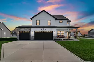 1785 Stellar St, Hobart, IN 46342 - Photo 23