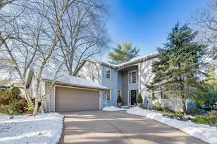 603 Savoy Pl, Valparaiso, IN 46383 - Photo 1