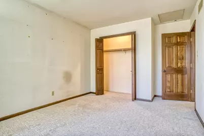 2324 Robinhood Boulevard, Schererville, IN 46375 - Photo 15